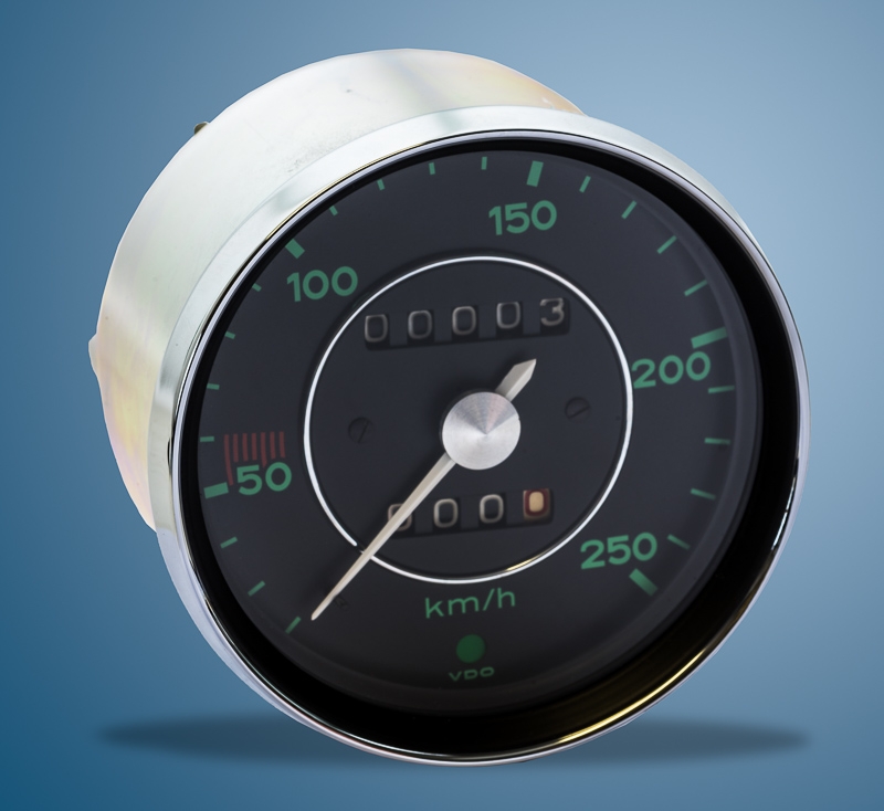 Speedometer for Porsche 911, mechanically, 65 - 67, 250 km/h, green, overtaken in exchange, deposit 535,50 Euro (incl. VAT.)  90174110201
