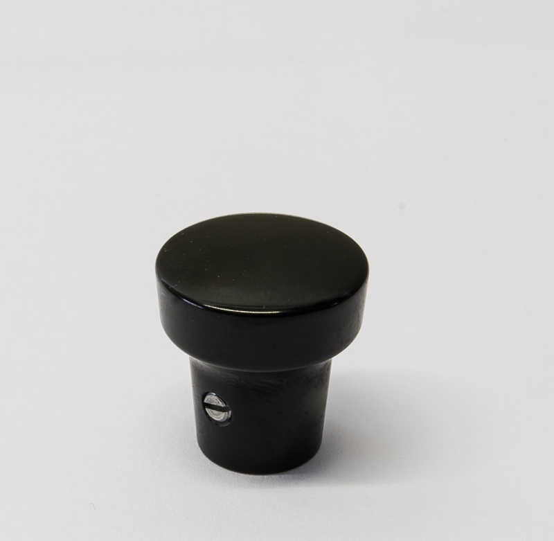 Schalterknopf schwarz, mittel mit Messingbüchse 6,0 mm und Sicherungsschraube M3,5 für Radio  ECK 9060 S