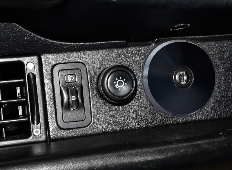 Ignition switch cover, aluminum, black chromated, for Porsche 911 / 964 / 993  ECK 4014/1,1689801800,EQ850100BL,91161316000,91161316001